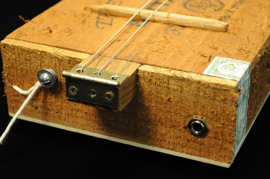 Cigar Box Guitar
